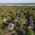 What Luxury Safari Lodges Are Available in Murchison Falls?
