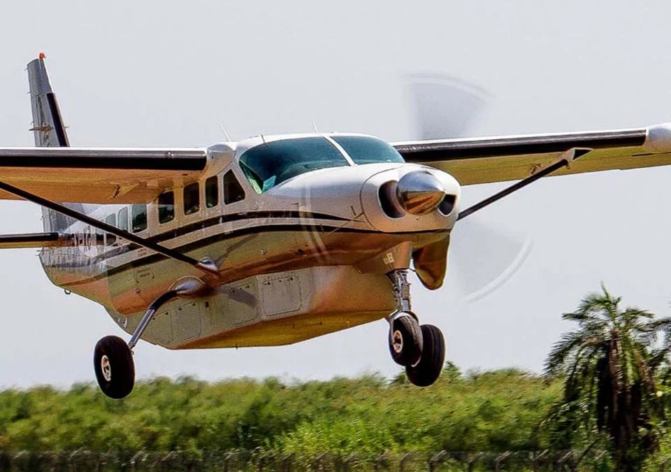 What is the Nearest Airstrip to Murchison Falls?