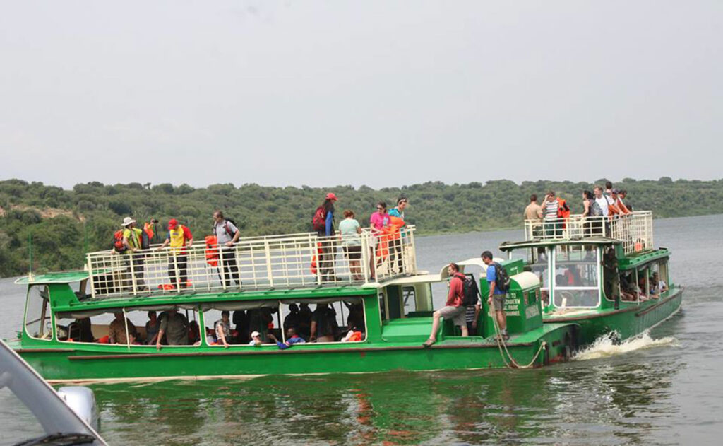 Which Entrance is Best for a Boat Cruise?