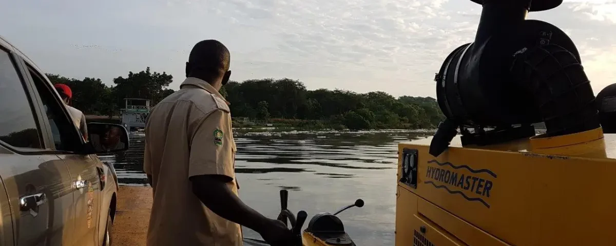 Where is the Ferry Crossing in Murchison Falls?