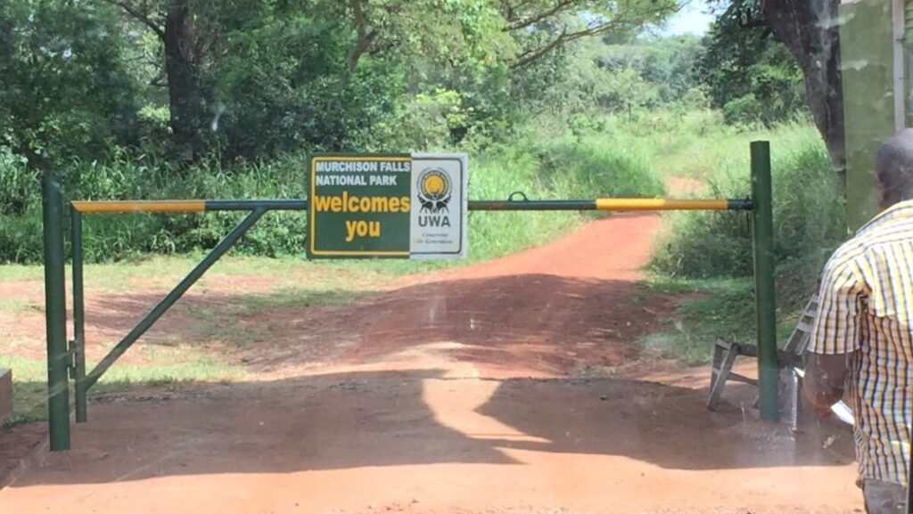 Which Gate is Closest to Murchison Falls?